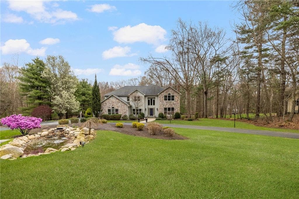 60 Westfield photo 4