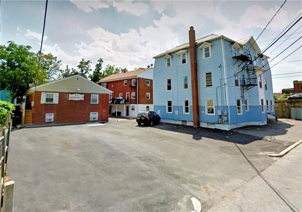 159 Montgomery