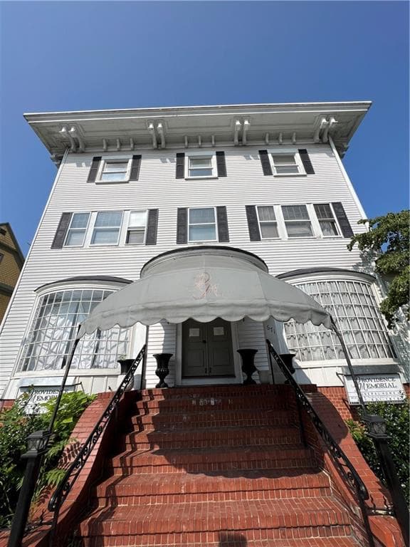 671 Broad photo 4