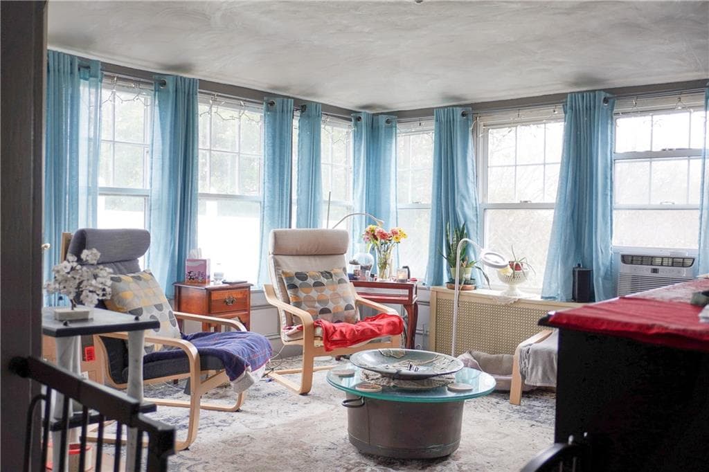 61 Orchard photo 4