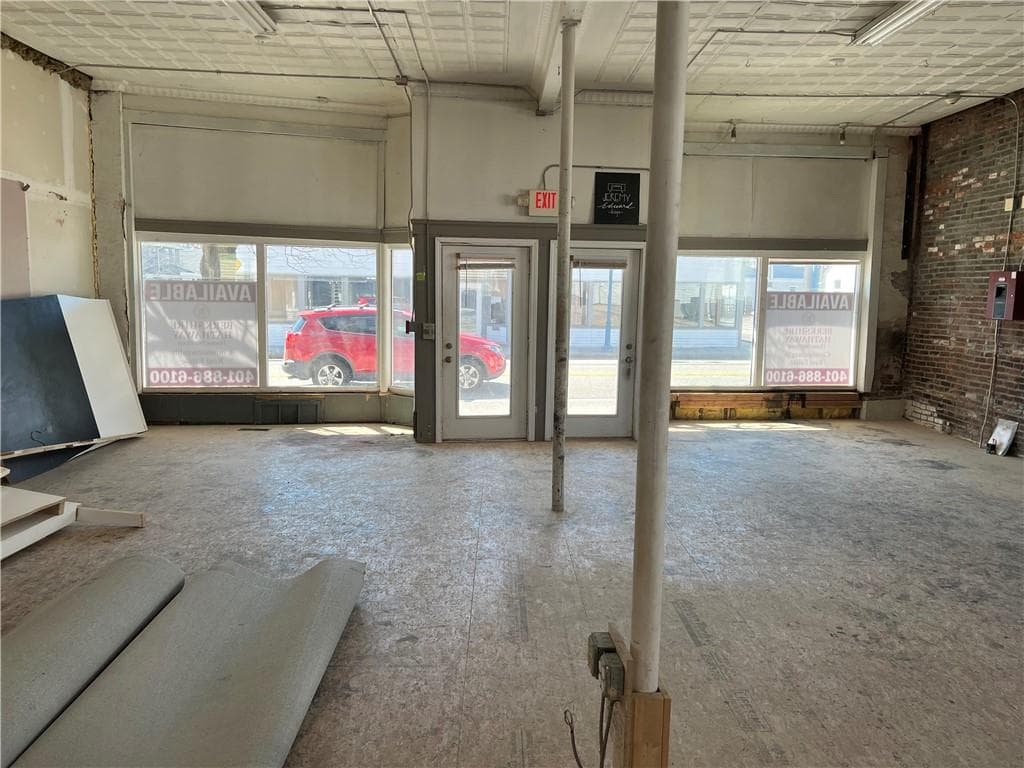 800 West Shore photo 5
