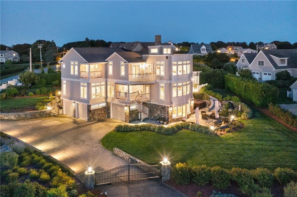 599 Ocean photo 2