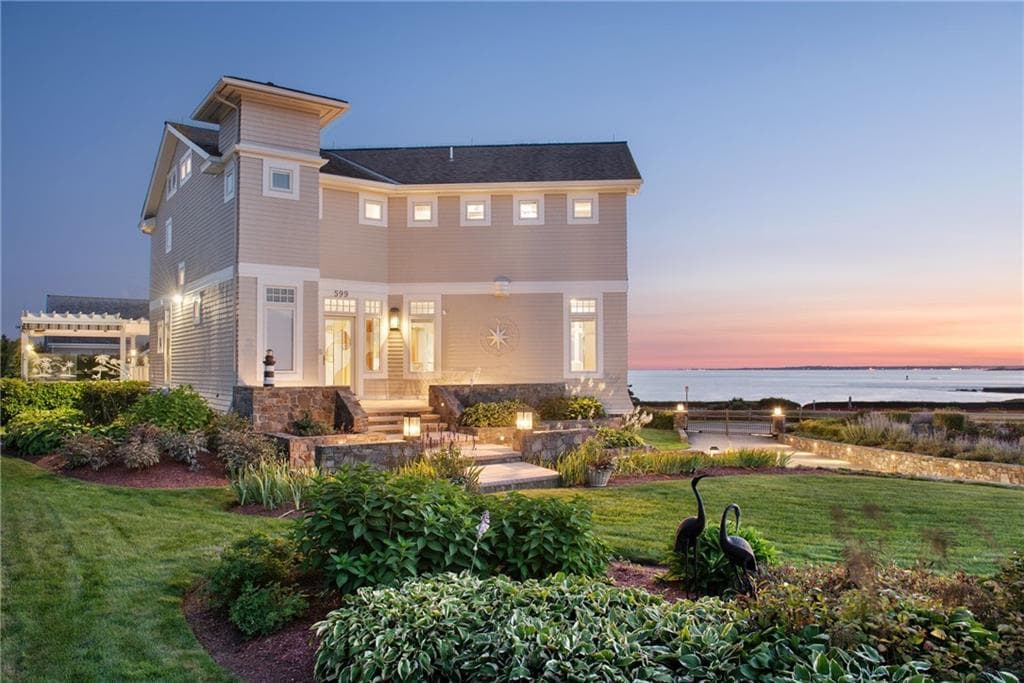 599 Ocean photo 4