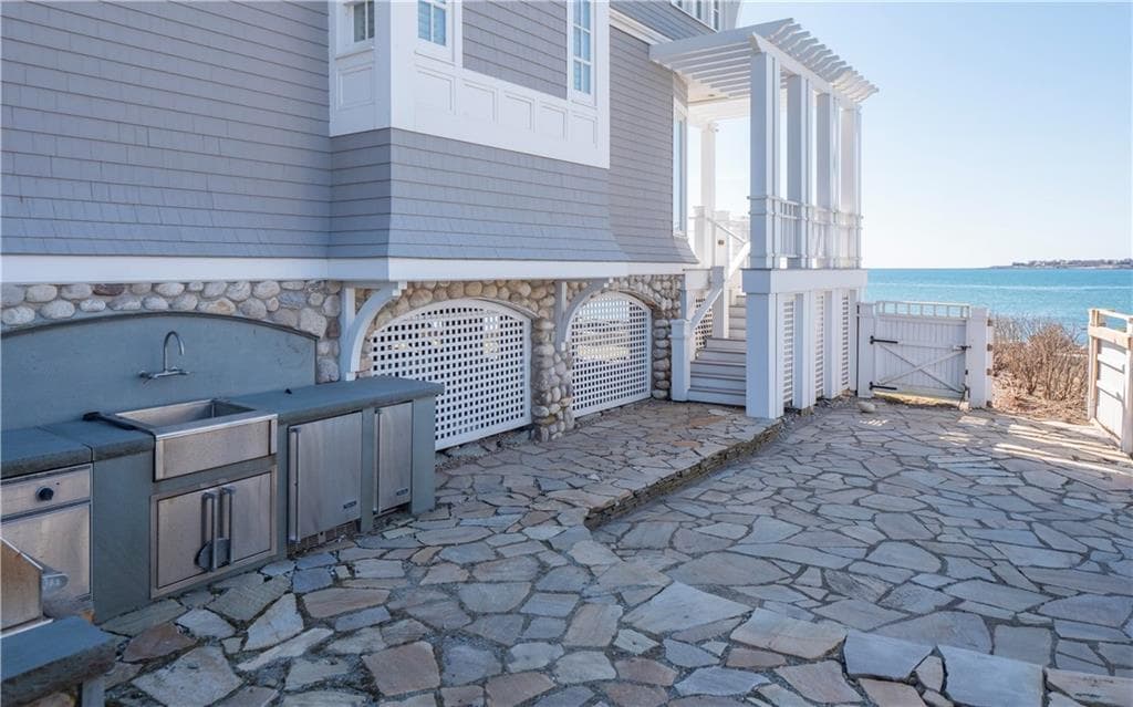 87 Shore photo 2
