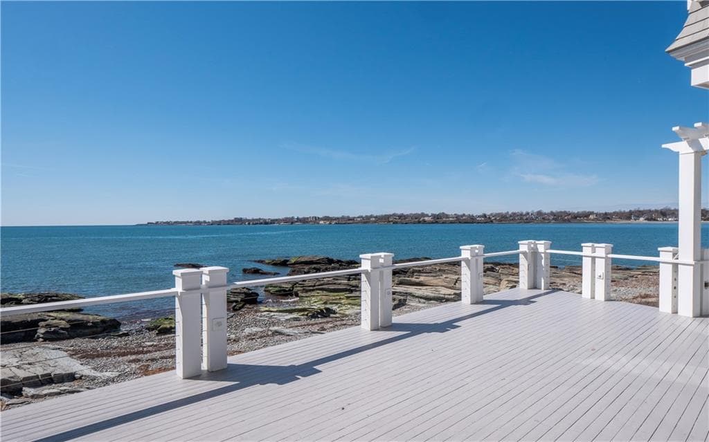 87 Shore photo 4
