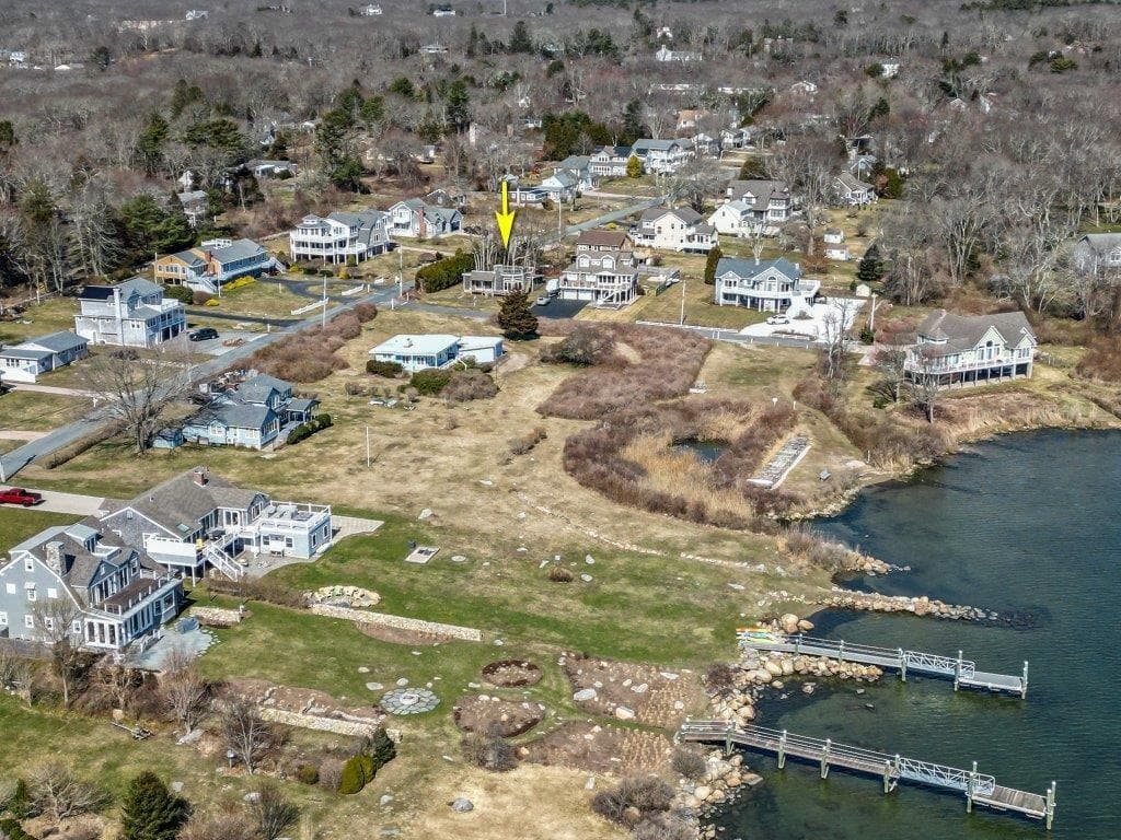 4 Lagoon photo 2