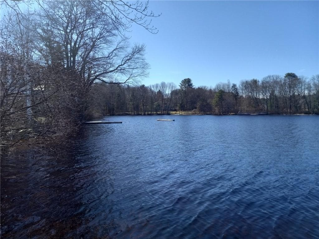 57 Lake Shore photo 2
