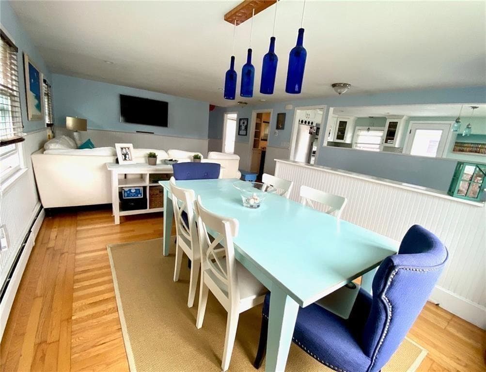 85 Eustis photo 3