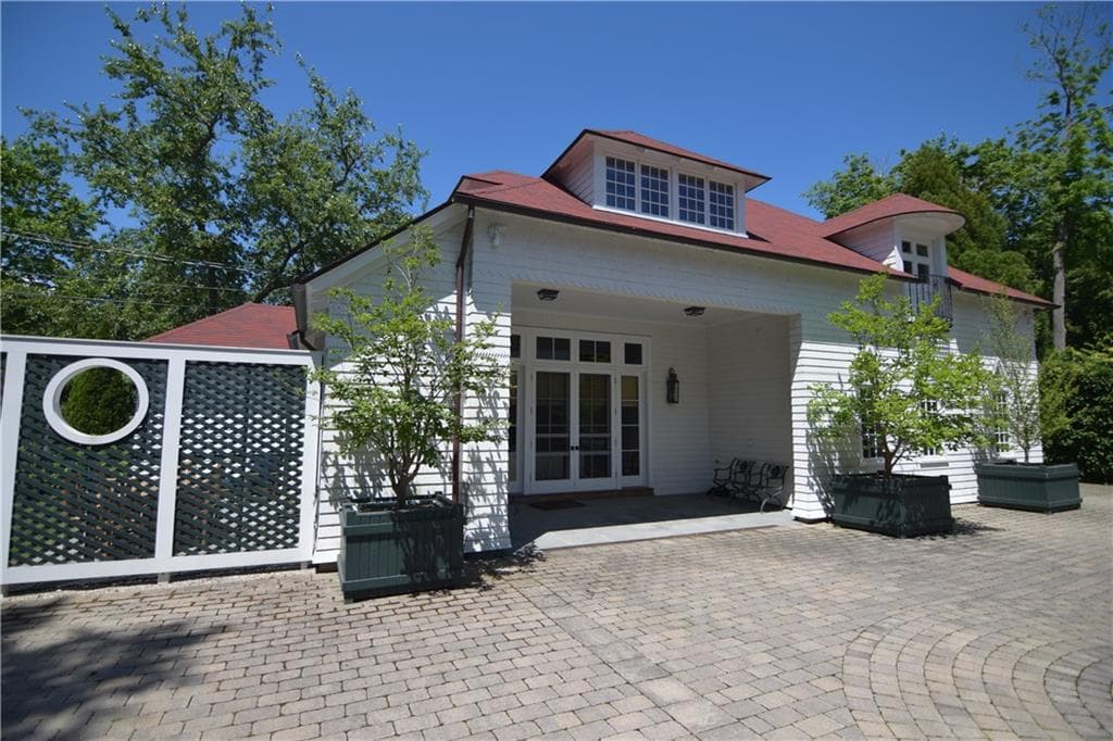 431 Bellevue #CH