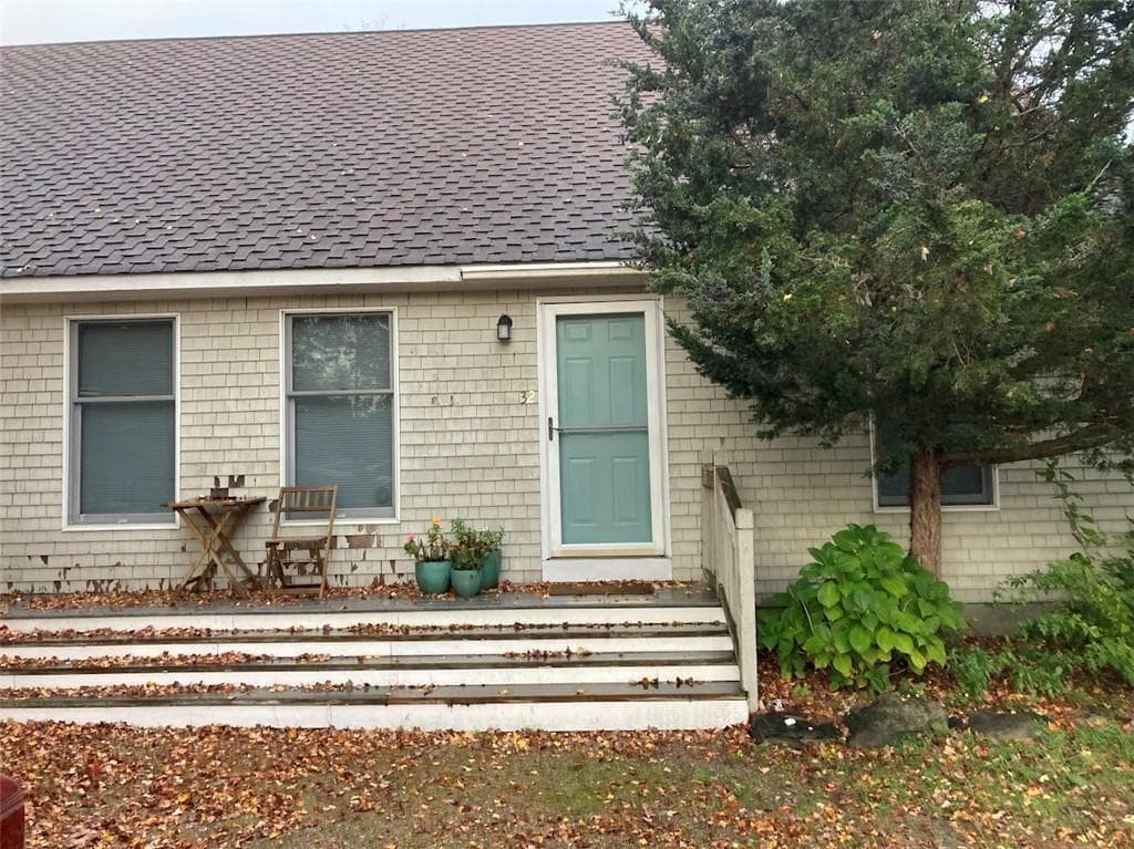 32 Pemberton