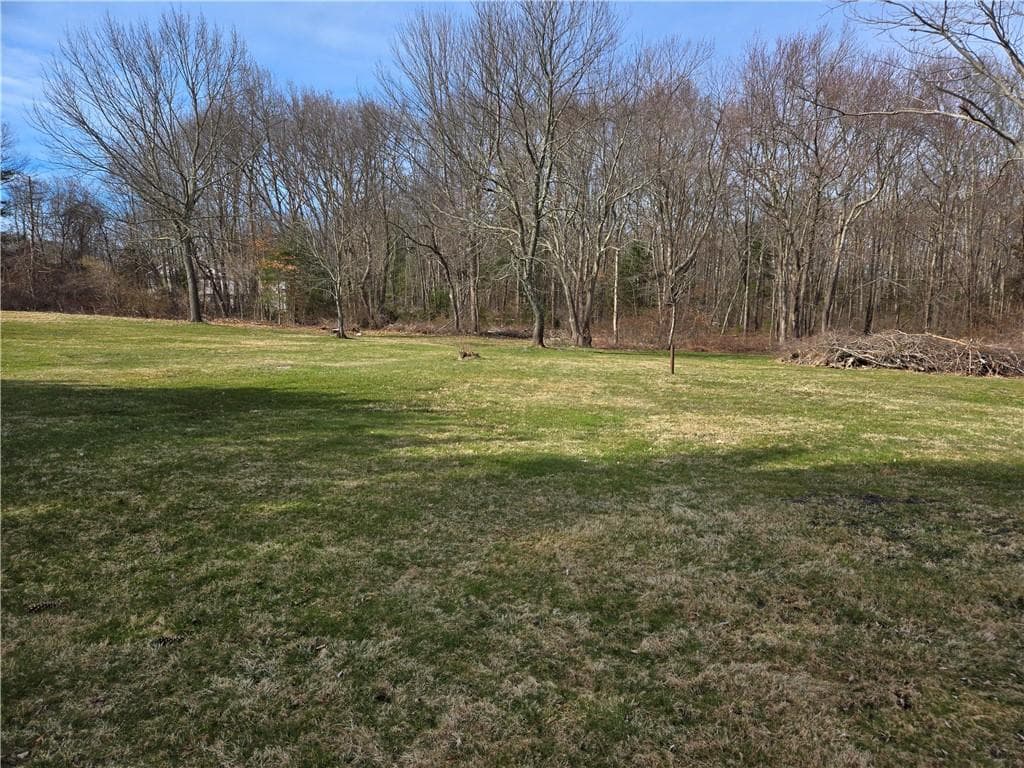 2697 Hartford photo 2