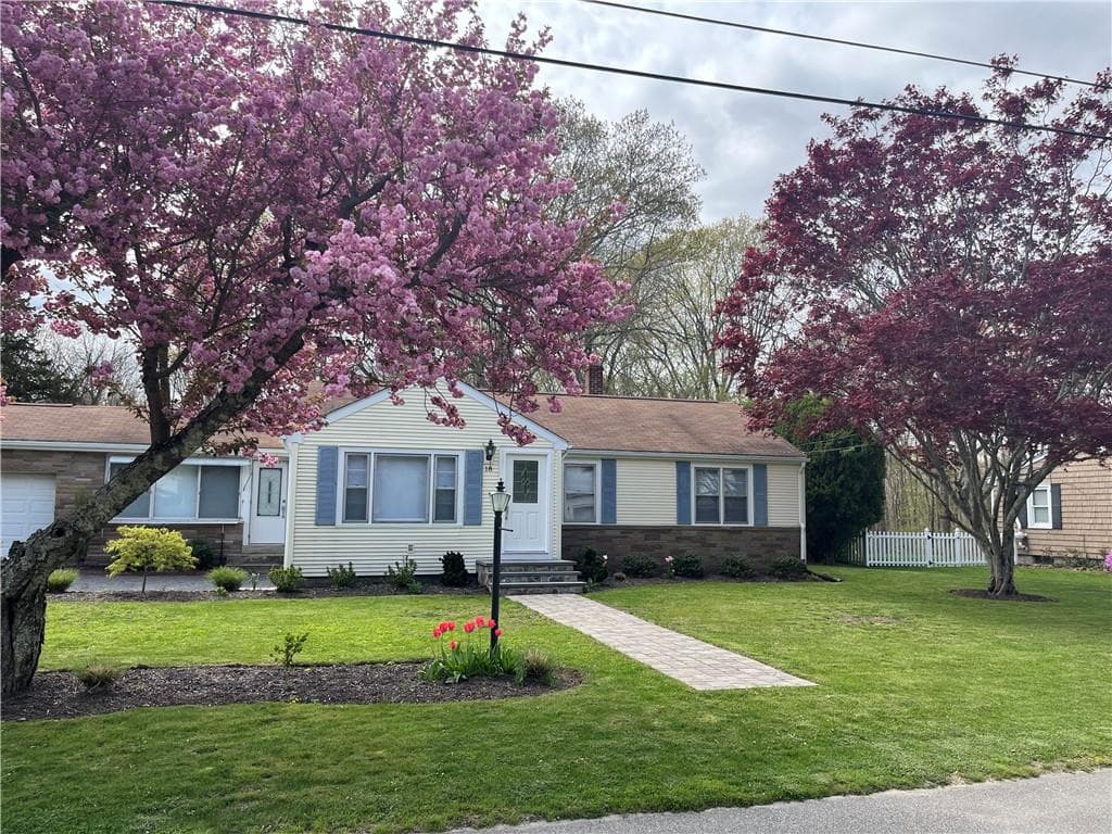 18 Elmdale photo 2