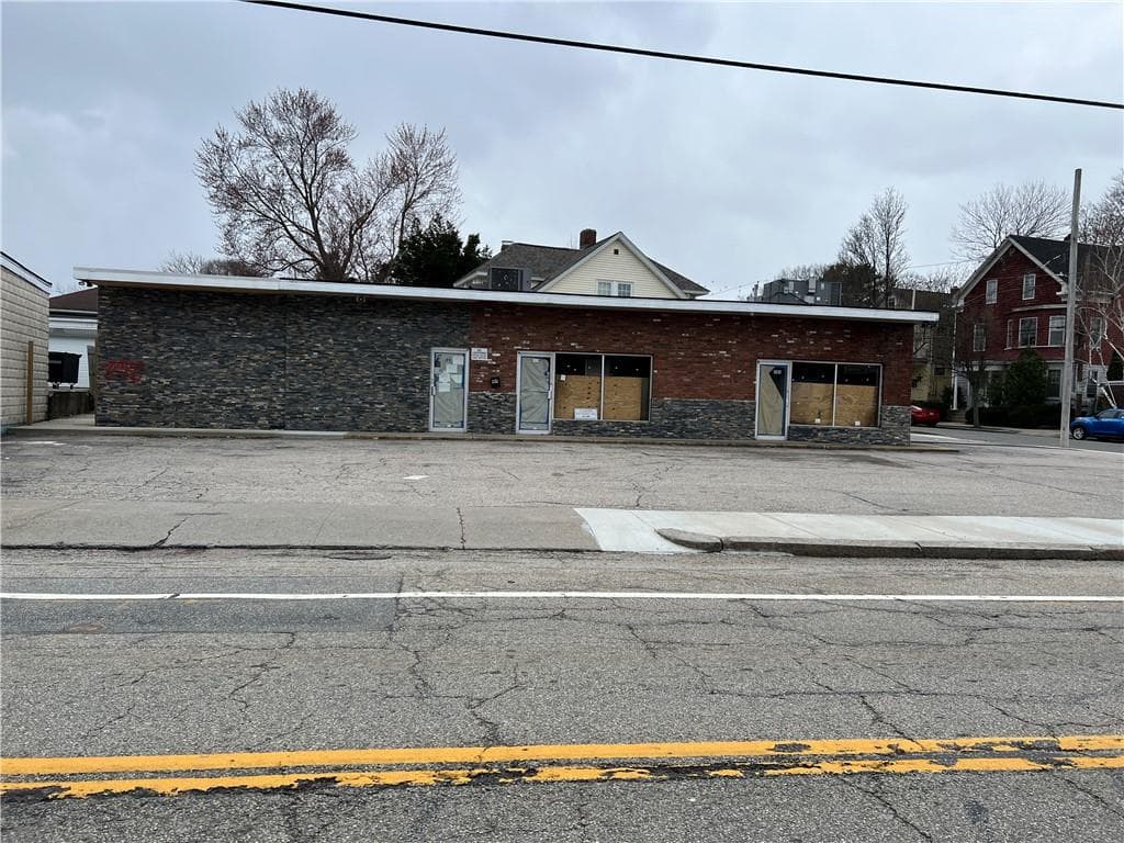 99 Waterman Avenue