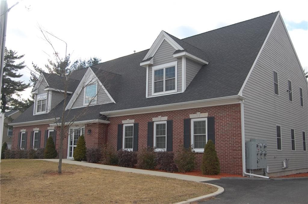 2374 Diamond Hill #1 photo 2