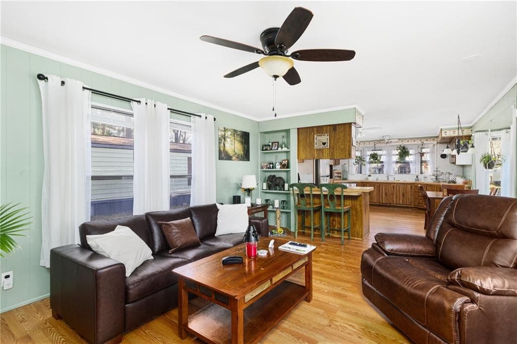 28 Leisure Way photo 5