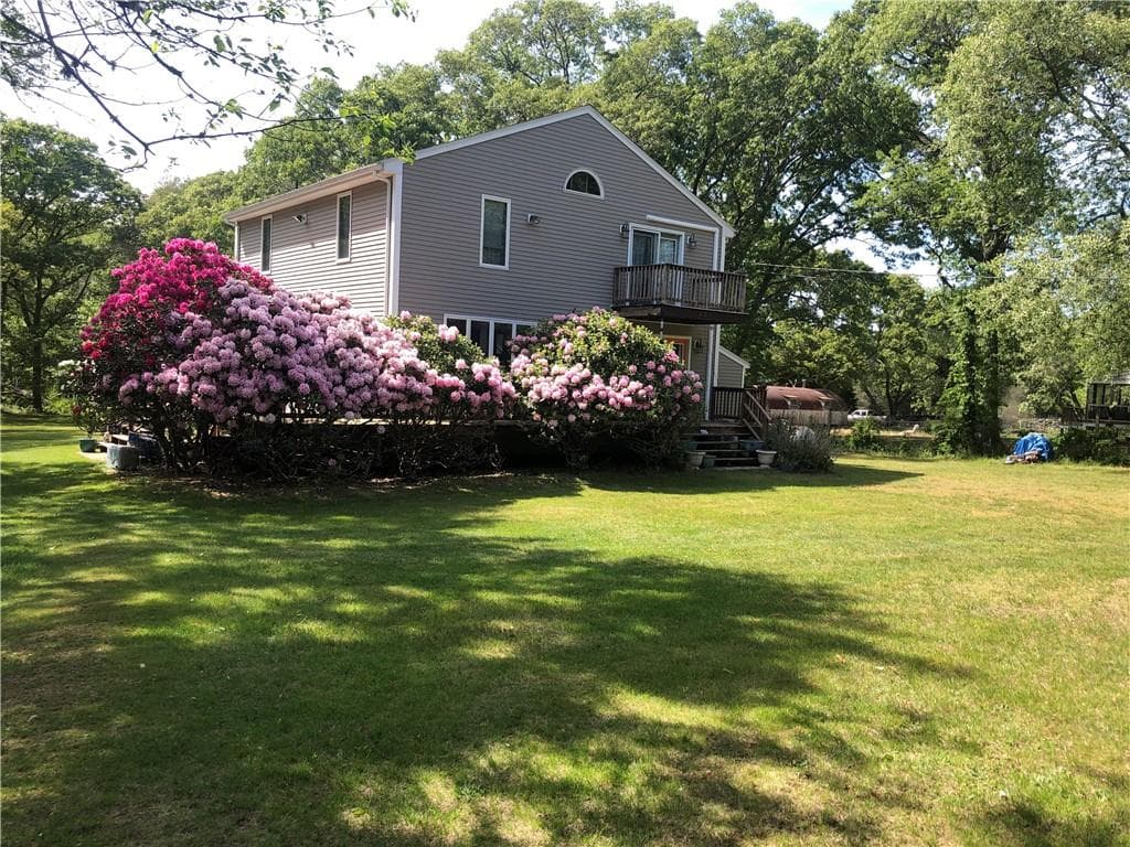 027 Sunset Hill photo 2