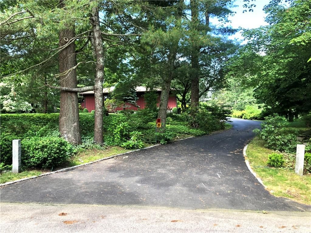 16 Saratoga photo 3