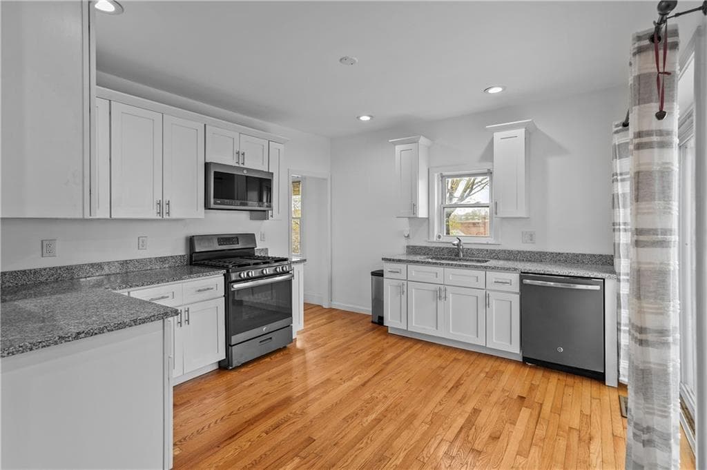 136 Juniper photo 3