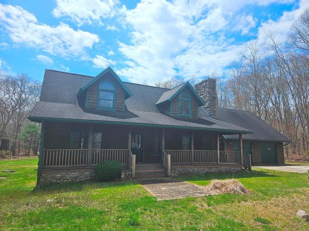 98 Woody Hill photo 3
