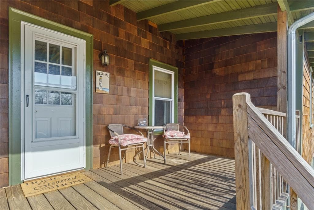 45 Narragansett photo 2