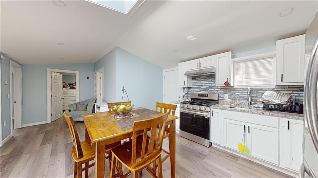660 Beverage Hill photo 4