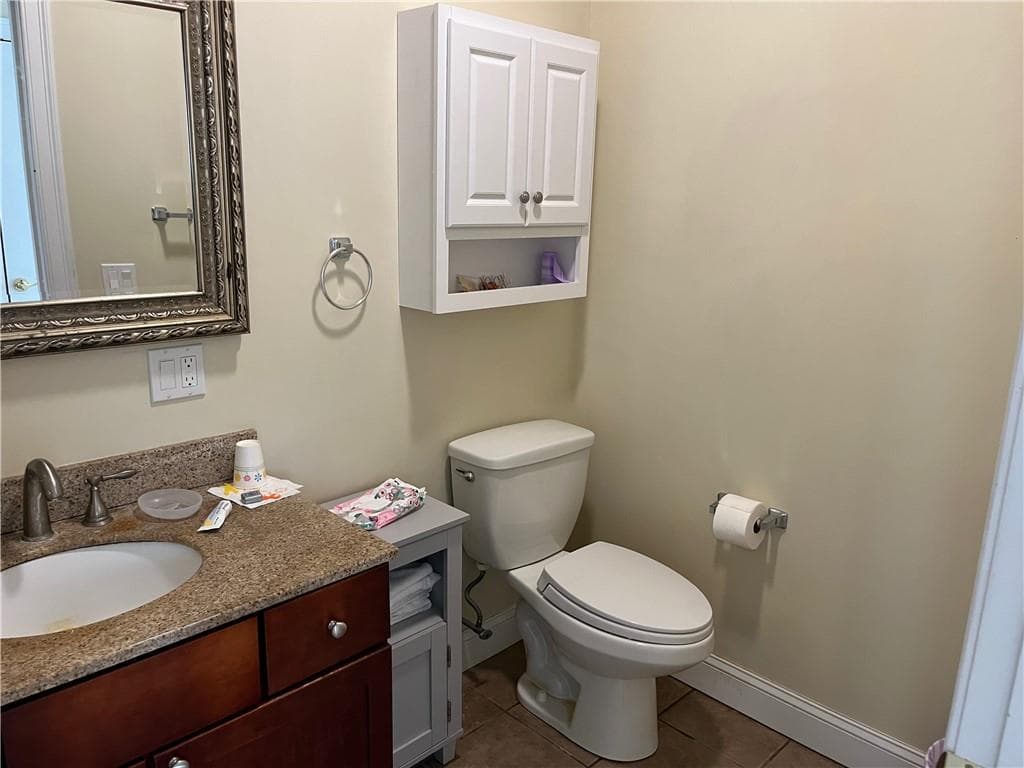 982 Plainfield #3 photo 5