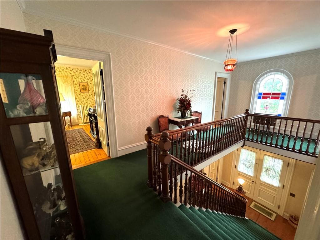 625 East photo 3