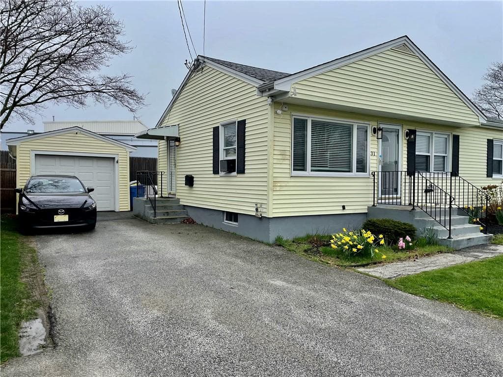 31 Rosedale photo 3