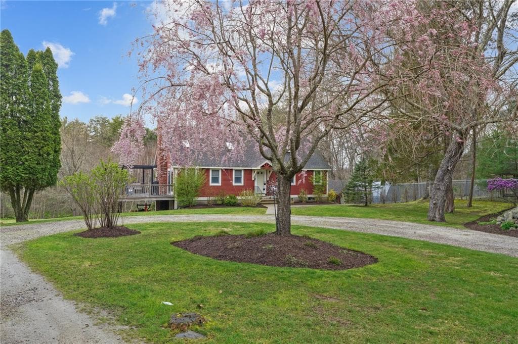 2285 Providence photo 2