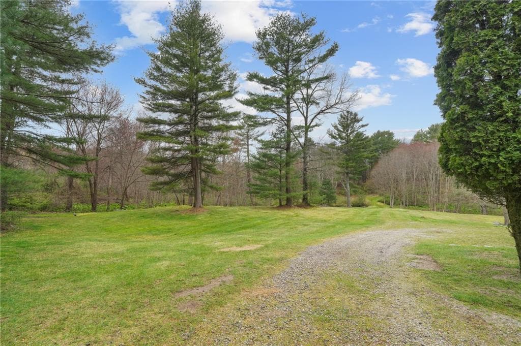 2285 Providence photo 4