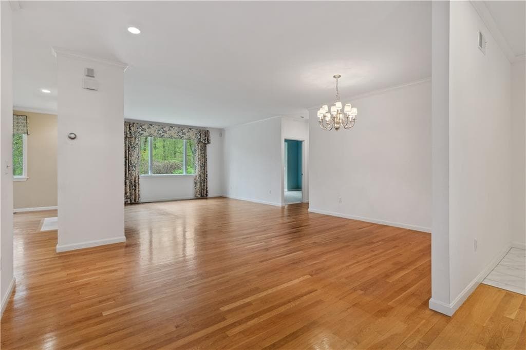 154 Pine Glen #154 photo 3
