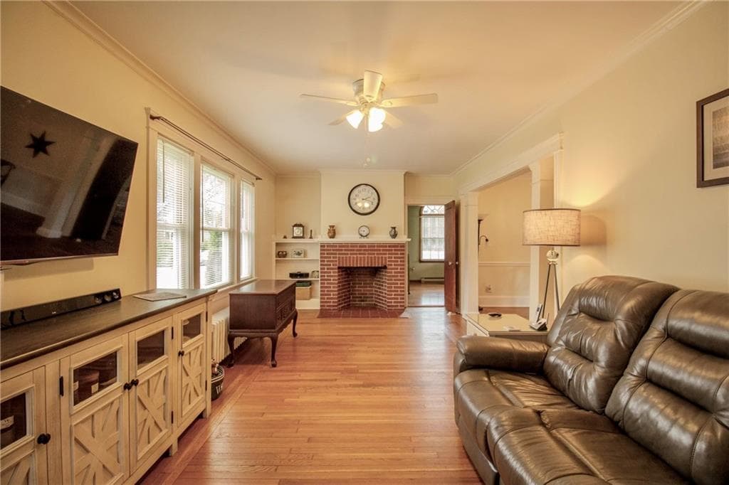120 Smith photo 4