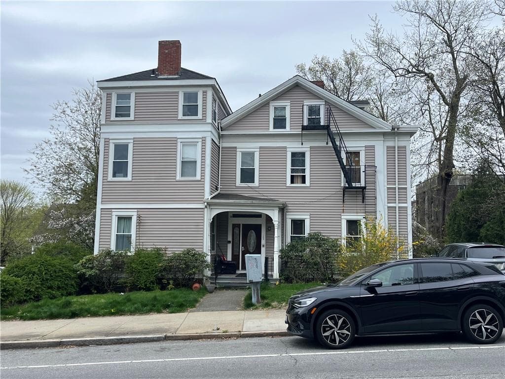 169 Waterman