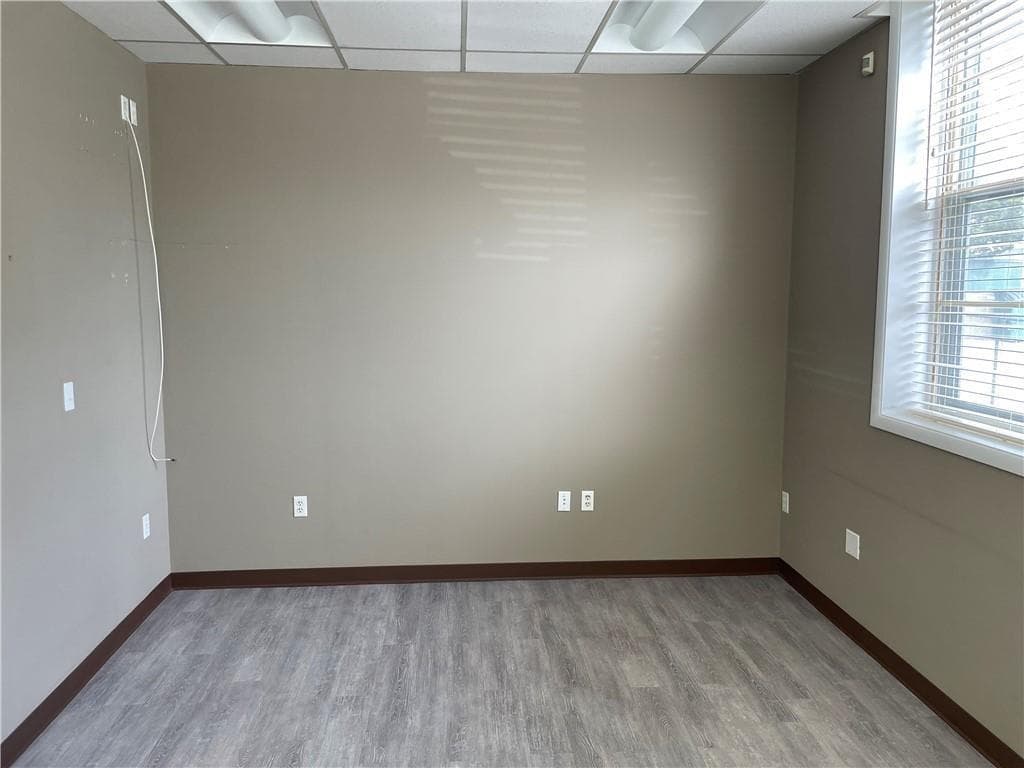 877 Broadway photo 5