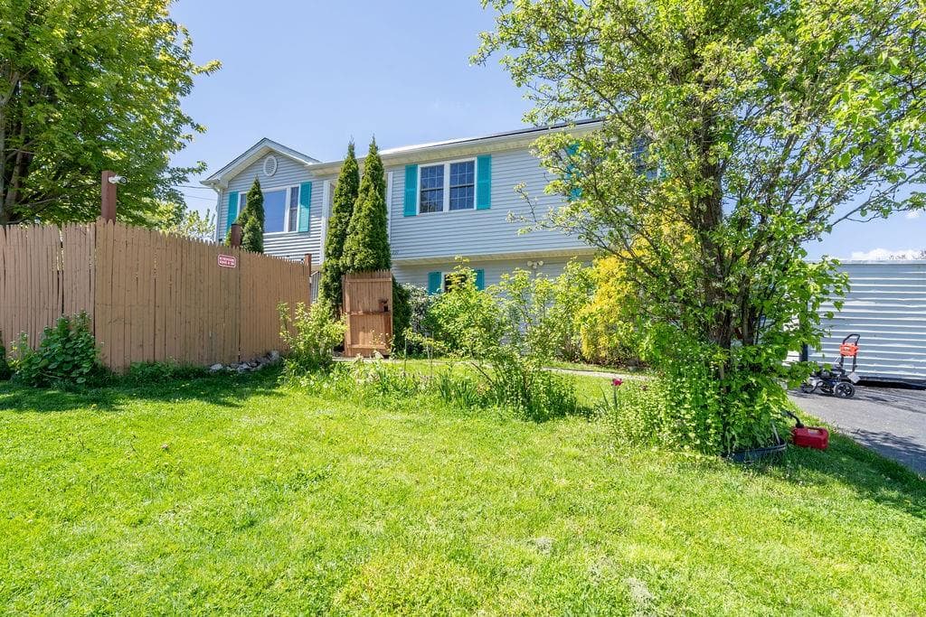 231 Rockwood
