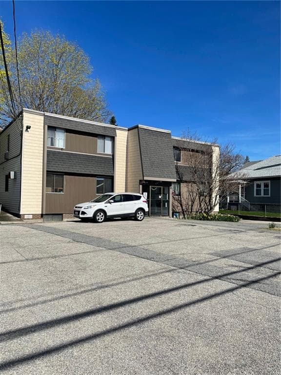 840 SMITHFIELD