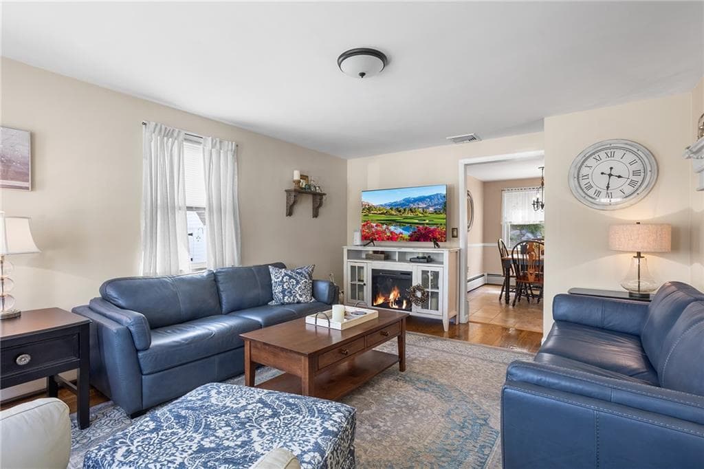 21 Mulberry photo 5