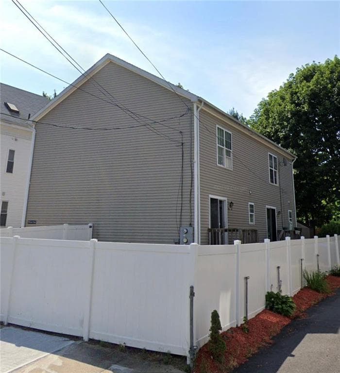 160 Jewett #A photo 3