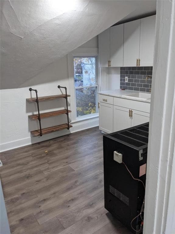 27 Montcalm photo 3