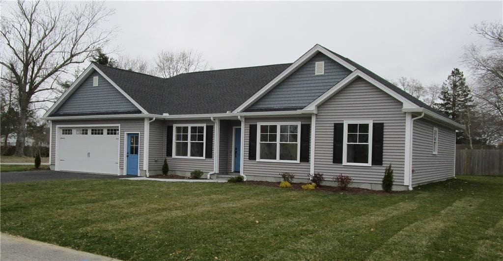 138 Hill photo 3