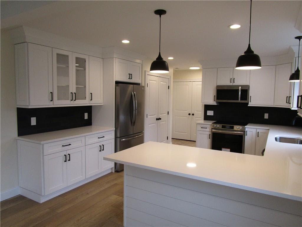 138 Hill photo 5
