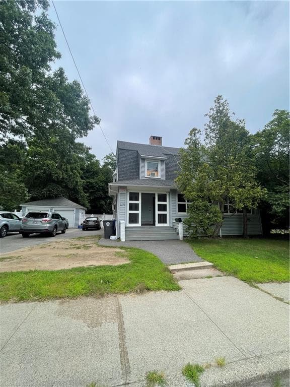 2270 Cranston photo 2