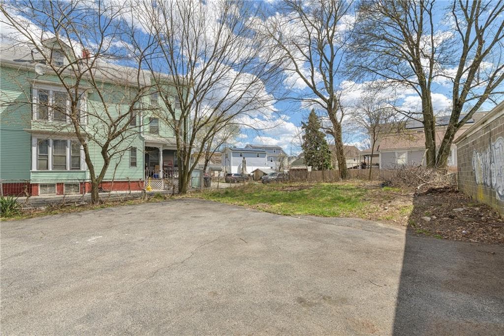 442 Hartford photo 5