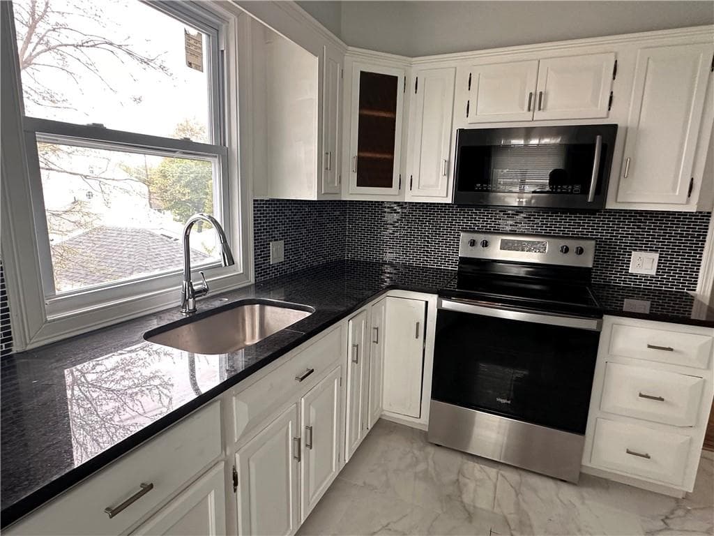 26 Brookwood