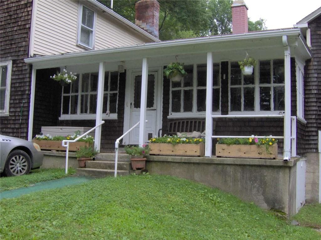 274 Albion photo 3