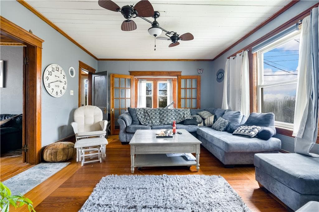 3889 Mendon photo 5