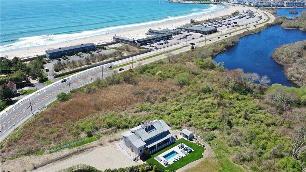 146 Boston Neck
