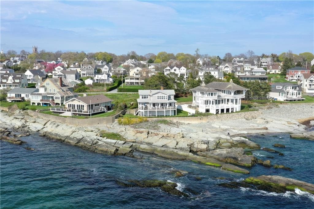 83 Shore