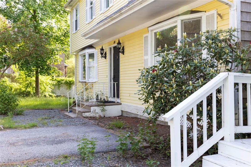 56 Pleasant View photo 3