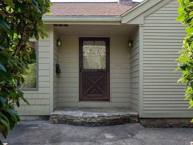 397 Fairview photo 5